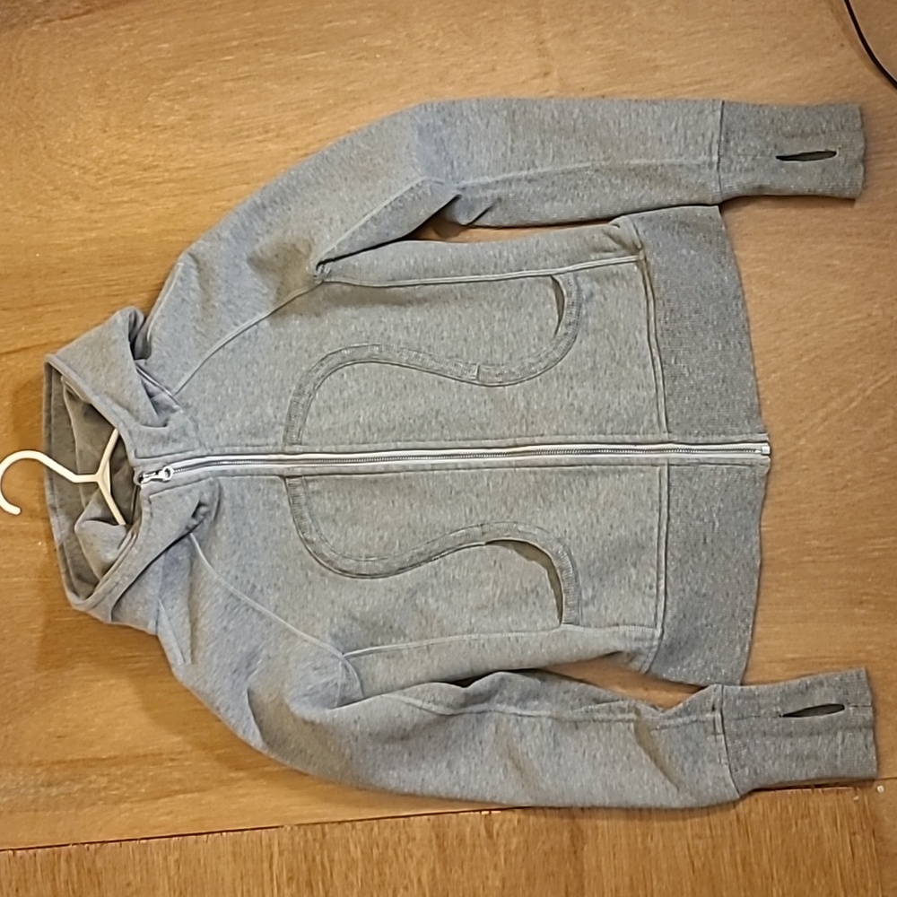 Lululemon heather grey zip up hoodie sweater